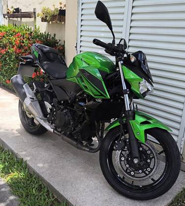 KAWASAKI Z400 